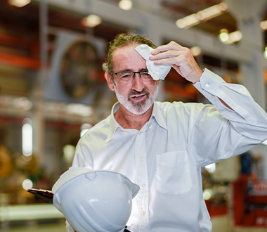 How to maintain cleanliness and safety at high temperatures in production halls